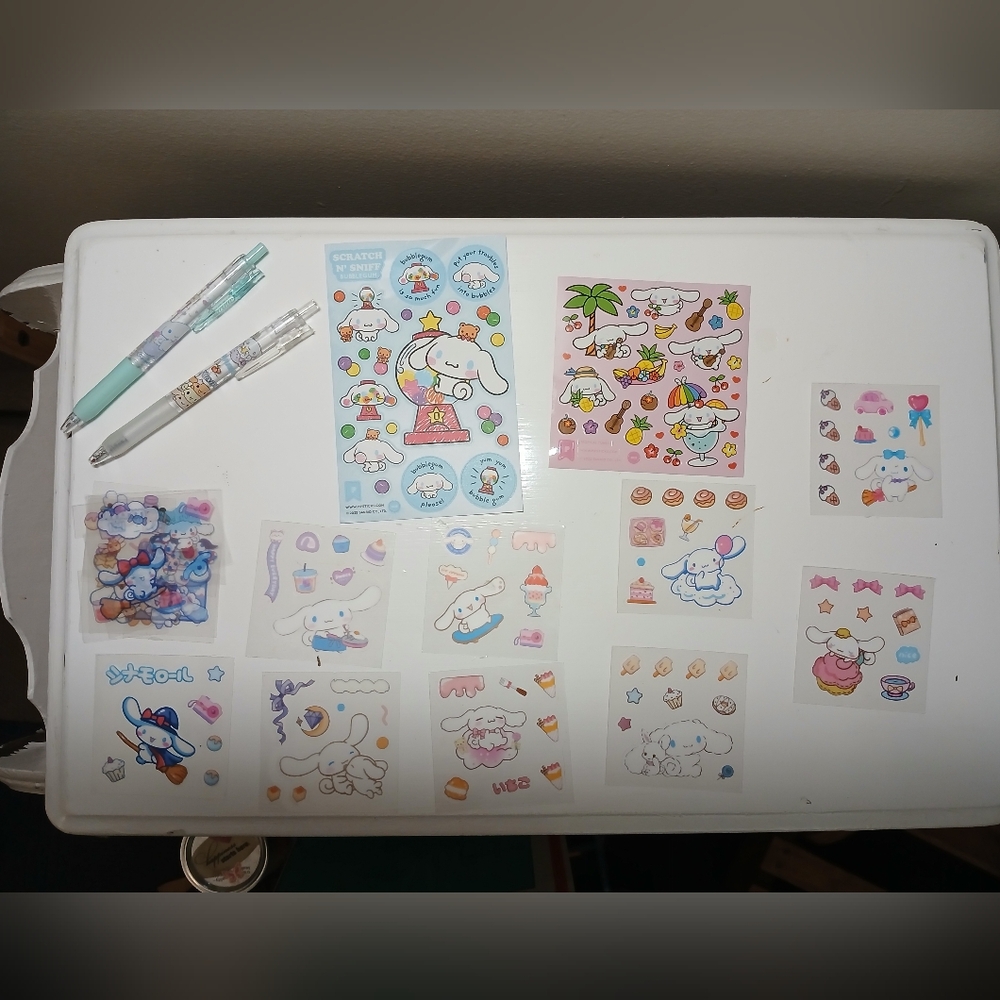 Hello Kitty Pens & Sticker Set, Cinnamon Roll with Pink and Blue Accents